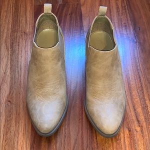 American Eagle Outfitters booties